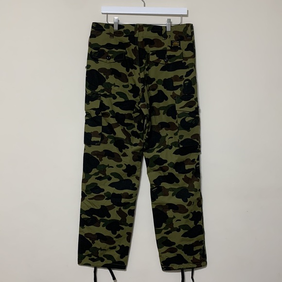 π₯ BAPE 1st Camo Cargo Pants Medium NWOT - Picture 7 of 7